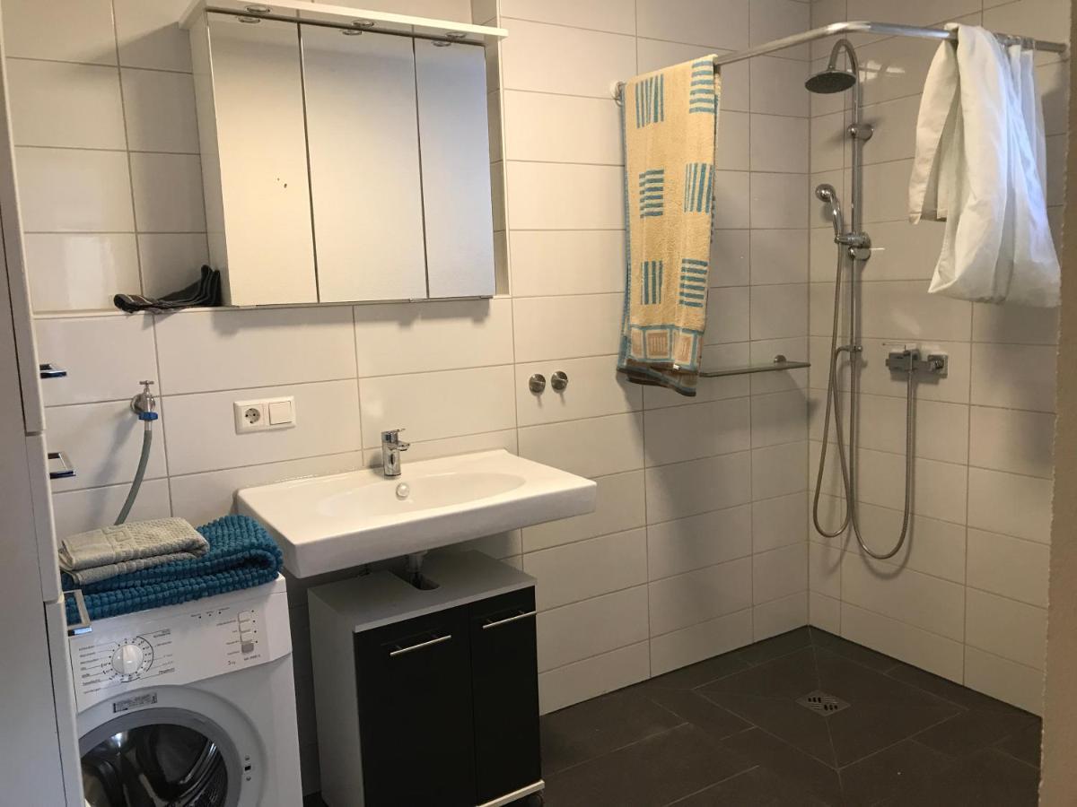 Helle & Ruhige Wohnung In Neu-Ulm Zewnętrze zdjęcie